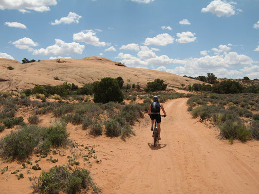 Our Favorite Scenic Bike Trails Across Canada