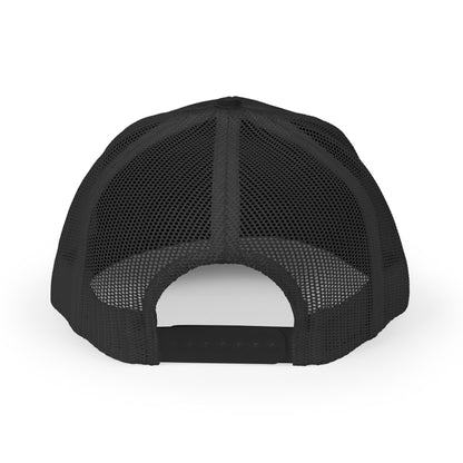 Retro Trucker Hat - Classic Mesh Cap for Casual Everyday Wear